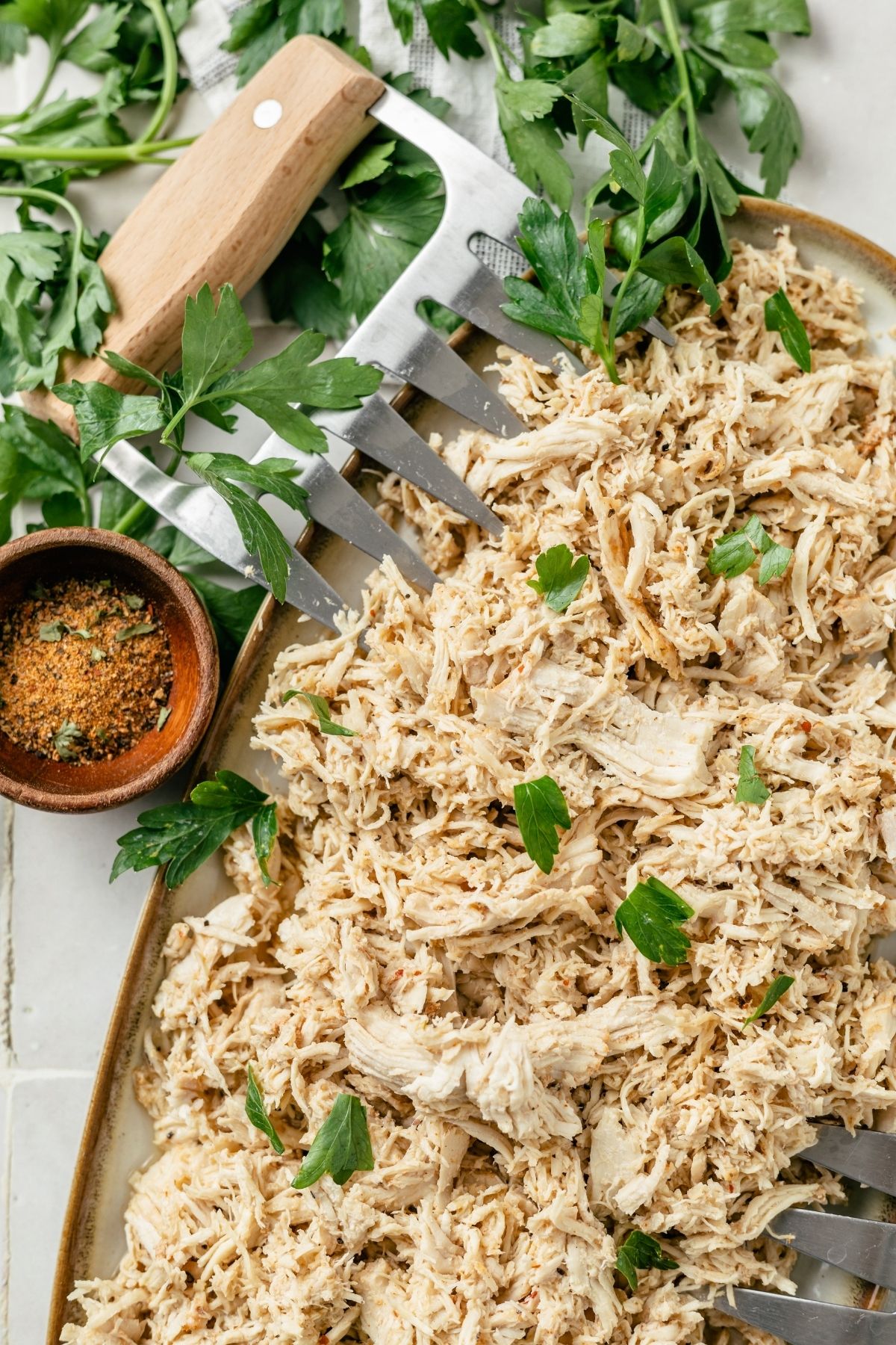 Instant Pot Shredded Chicken: Tender and flavorful shredded chicken cooked to perfection in the Instant Pot